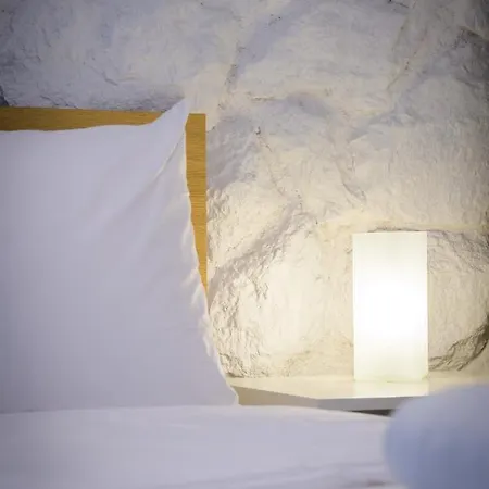 Apartment Fully Renovated Underground Flat In Pagrati Athens
