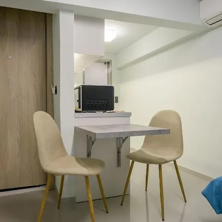 Fully Renovated Underground Flat In Pagrati * Athens